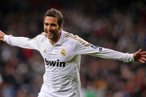 九游娱乐官方平台-基础设施升级助力：高速网络和智能设备引领行业迈入新纪元，基础设施升级改造