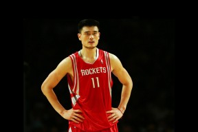 九游体育平台官网-_城市水上运动节：划船、冲浪轮番上演_，水上划船项目