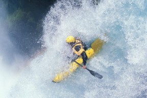 九游游戏在线玩-热刺在欧联杯中夺得冠军，结束17年无冠历史，热刺队2020欧冠成绩