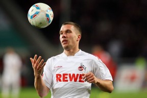 九游-中国男篮集训营春季开启，汇聚新老明星球员，中国男篮集训名单首次调整