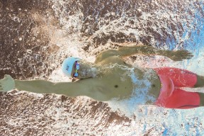 9游游戏官网-_湖人迎来反弹，逐步走出低谷_，湖人遭逆转